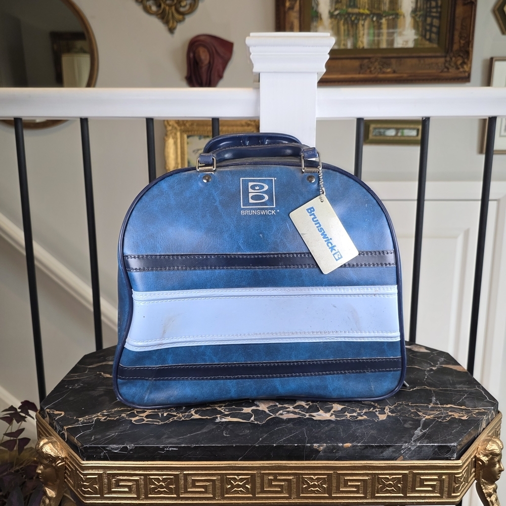Vintage 1970s Brunswick Bowling Bag Ball & Shoes Set | Men's Size 9.5 Retro
